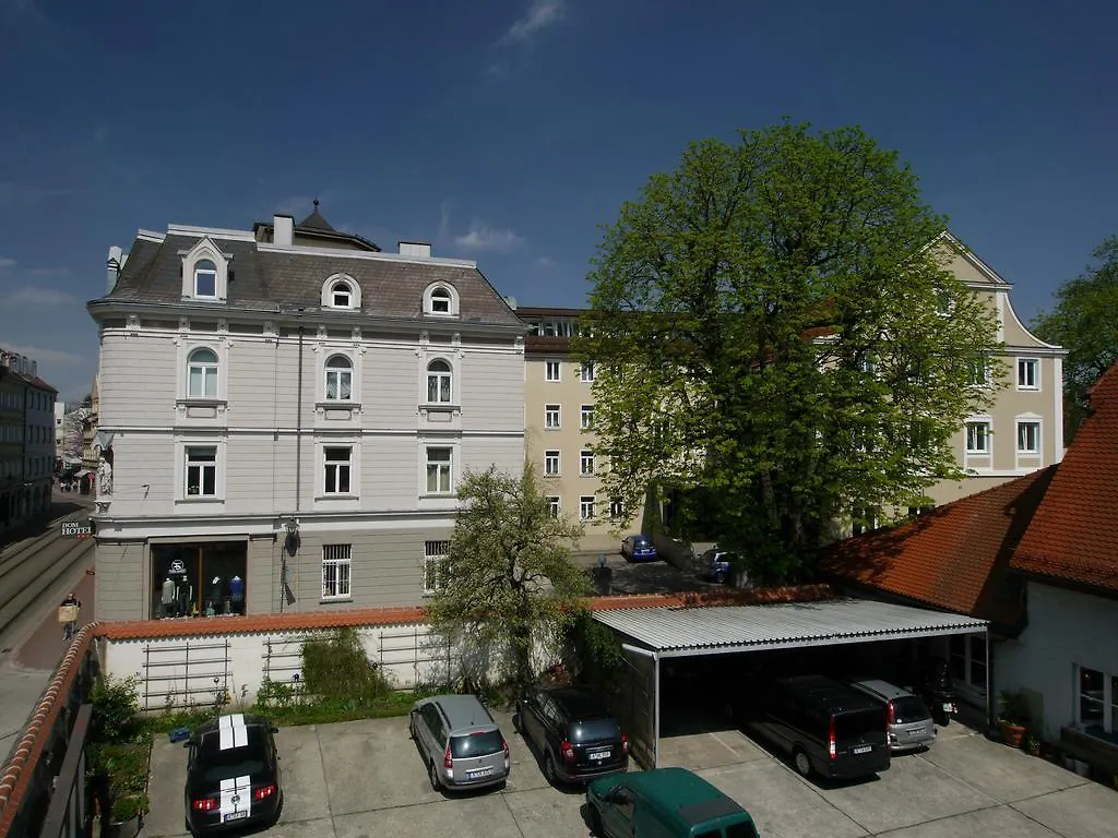 ***  Dom Hotel Augsburg Niemcy