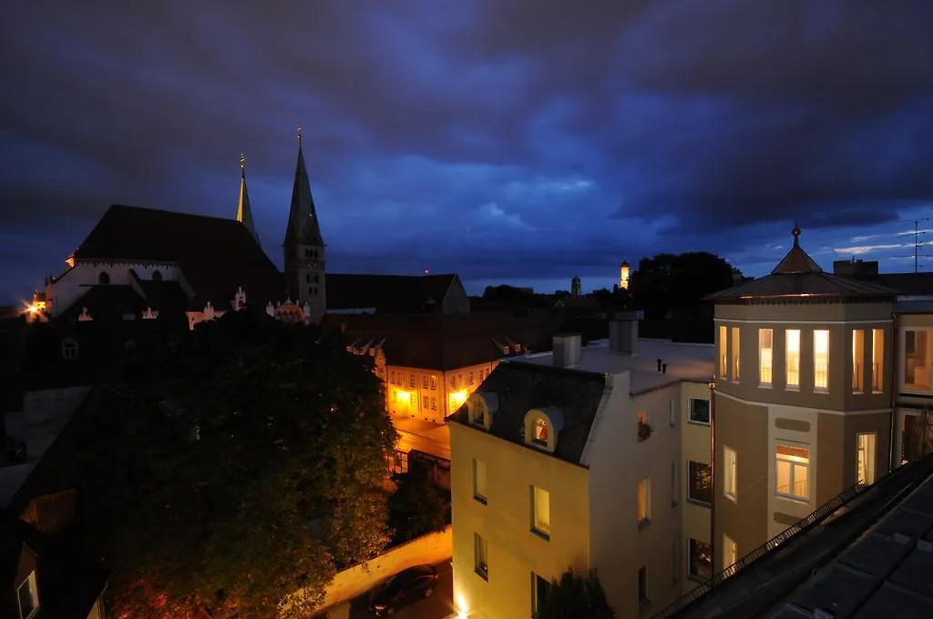 Dom Hotel Augsburg 3*,  Niemcy